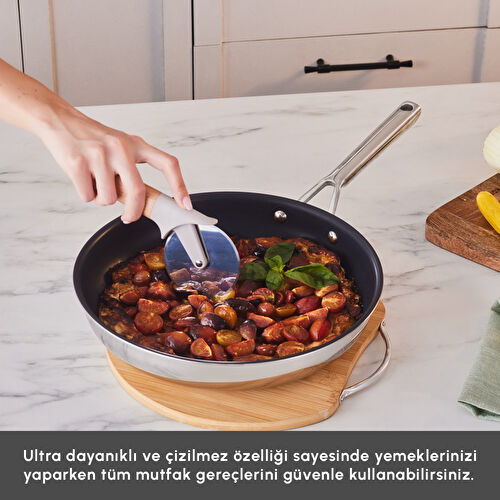 Karaca Plasma Steel 316+ 3Ply Tava 28 cm