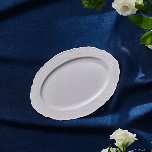 Karaca Beatrice Kayık Tabak 25 cm Karaca Beatrice Kayık Tabak 25 cm