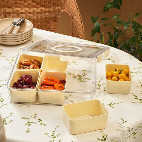 Karaca Suzi 6 Bölmeli Taşınabilir Saklama Kabı Karaca Suzi 6 Bölmeli Taşınabilir Saklama Kabı