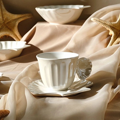 Karaca İstiridye Tabaklı Çay Fincanı 200 ml