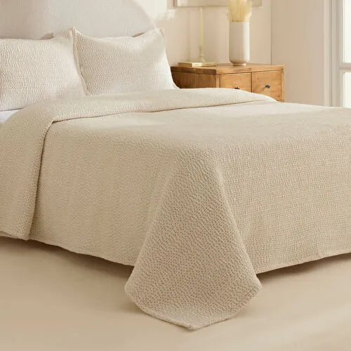 Karaca Home Linda Çift Kişilik Yatak Örtüsü Bej Karaca Home Linda Çift Kişilik Yatak Örtüsü Bej