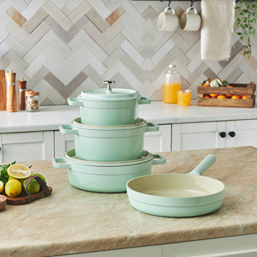 Karaca Swiss Crystal Neocast 7 Parça Döküm Tencere Seti Yeşil