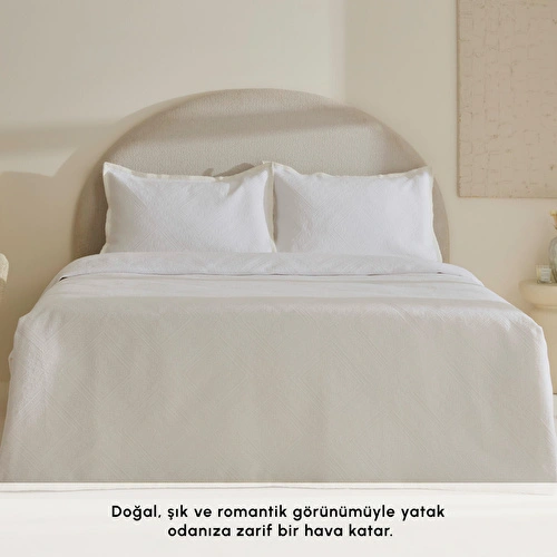 Karaca Home Adelia Fistolu Çift Kişilik Yatak Örtüsü Takımı Beyaz