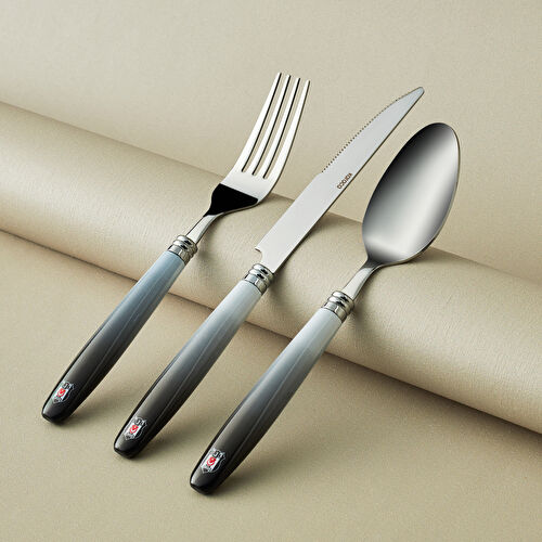 Karaca x Beşiktaş 18 Parça 6 Kişilik Çatal Kaşık Bıçak Takımı