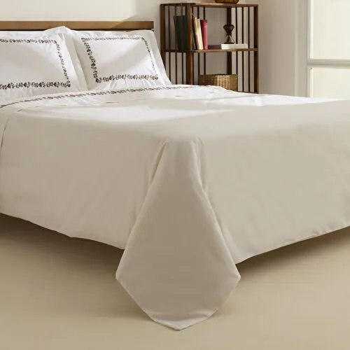 Karaca Home Merlith Çift Kişilik Nevresim Takımı Beyaz