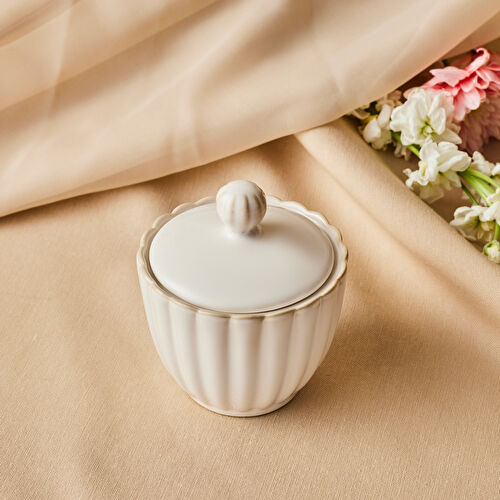 Karaca Daisy Şekerlik 11,5 cm Karaca Daisy Şekerlik 11,5 cm