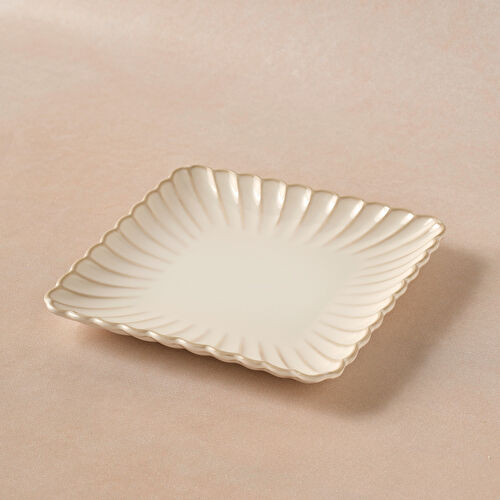 Karaca Daisy Kare Pasta Tabağı 20,5 cm