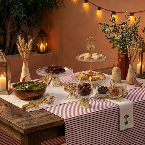 Karaca Home Lümina Dekoratif Ayaklı Cam Çerezlik 8,5 cm