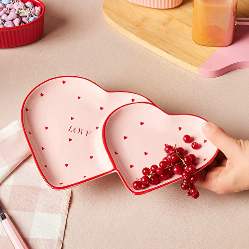 Karaca Heart To Heart Sunumluk Pembe 26 cm Karaca Heart To Heart Sunumluk Pembe 26 cm