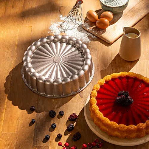 Emsan Golden Daisy Döküm Kek Kalıbı 25 cm