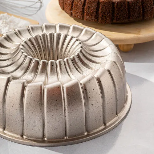 Emsan Golden Special Döküm Kek Kalıbı 25 cm