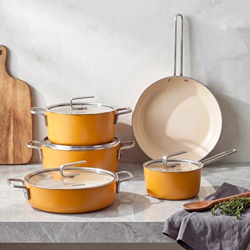 Karaca x Refika Swiss Crystal 9 Parça Tencere ve Tava Seti Mustard Yellow