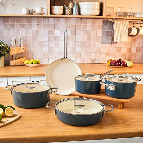 Karaca x Refika Swiss Crystal 9 Parça Tencere Seti Navy Blue