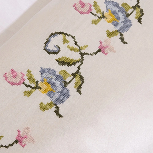 Karaca Home Ottalia %100 Pamuk Kanaviçe Nakışlı Çift Kişilik Nevresim Takımı Beyaz