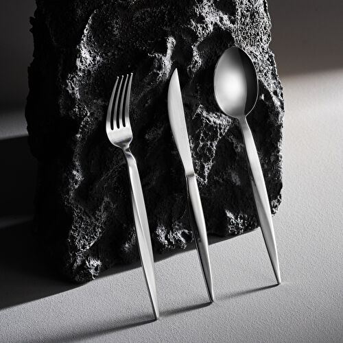 Karaca x Sarıyer Design 316 Elegance Sarıyer Platin 12 Kişilik 84 Parça Çatal Kaşık Bıçak Takımı