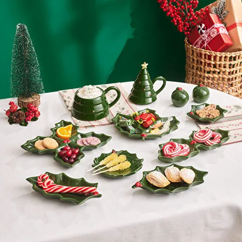 Karaca New Year Yılbaşı Kokina Wide Kayık Tabak 22 Cm  Karaca New Year Yılbaşı Kokina Wide Kayık Tabak 22 Cm