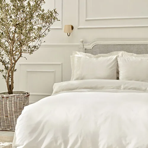 Karaca Home White Collection Quin Çİft Kişilik Dantelli Nevresim Takımı Beyaz