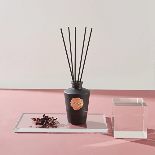 Karaca Home Classy Çubuklu Ortam Kokusu Amber 200 ml Karaca Home Classy Çubuklu Ortam Kokusu Amber 200 ml