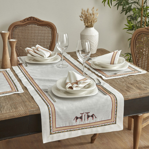 Karaca Home x Arslantepe Ekru Nakışlı Runner Set