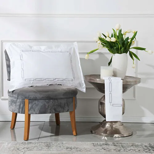 Karaca Home White Collection Oriane Gri Nakışlı Percale Çift Kişilik Nevresim Takımı 