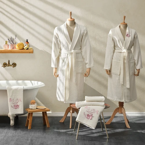 Karaca Home Butterfly 3D Nakışlı 6 Parça Bornoz/Banyo/Baş Havlusu Aile Banyo Seti Pudra Bej