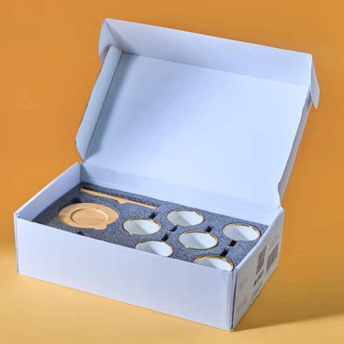 Karaca Bambu Tepsili 6 Kişilik Renkli Kahve Fincan Takımı 90 ml