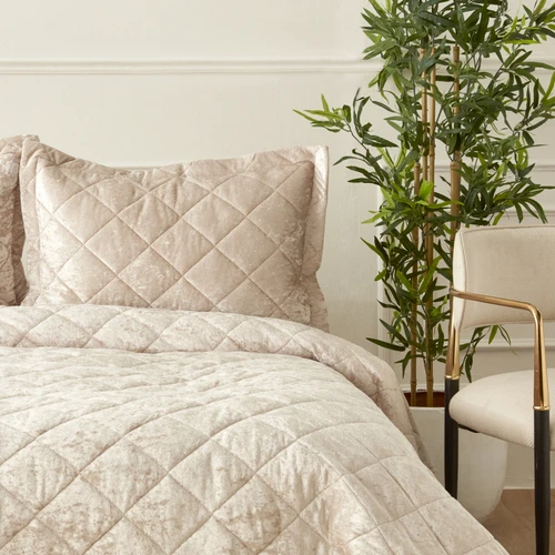 Karaca Home Plain Çift Kişilik Kapitone Yatak Örtüsü Gold