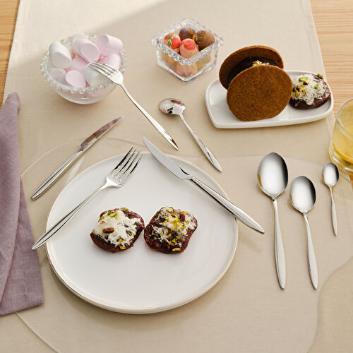 Karaca Elegance Novara 84 Parça 12 Kişilik Çatal Kaşık Bıçak Takımı