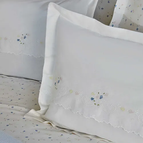 Karaca Home Roanne Çift Kişilik Nakışlı Pike Seti Mavi