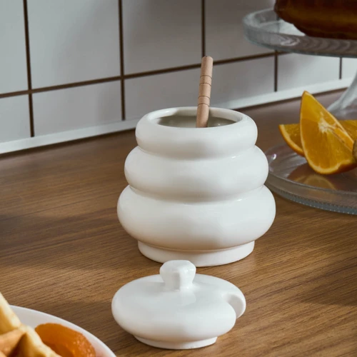 Karaca Winnie Kaşıklı Bal Kavanozu 310 ml