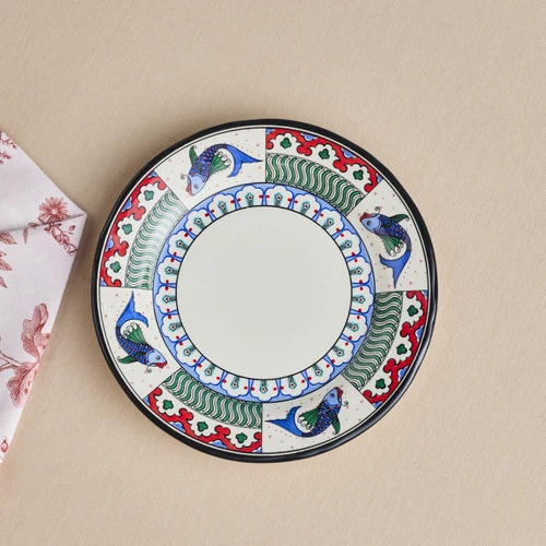 Karaca x Ömür Akkor İznik Balık Pasta Tabağı 21 cm