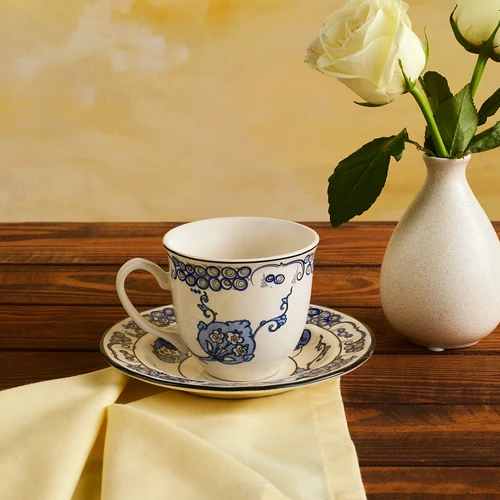 Karaca x Ömür Akkor İznik Hatai Çay Fincanı ve Tabağı 200 ml