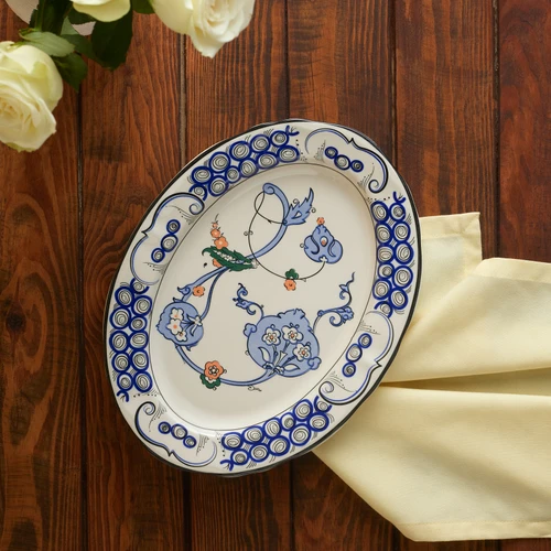 Karaca x Ömür Akkor İznik Hatai Kayık Tabak 30 cm