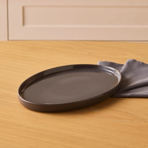 Karaca Massimo Antrasit Kayık Tabak 23 cm