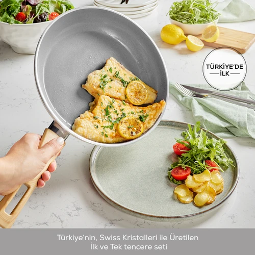 Karaca X Refika Birgül Swiss Crystal Creamy Wok Tava 28 Cm