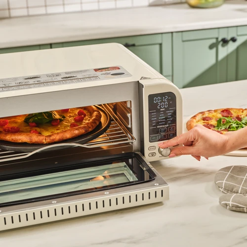 Karaca Multicrust Artisan Retro Pizza Makinesi ve Airfryer Cream