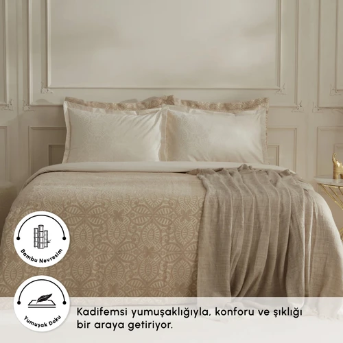 Karaca Home Megan 8 Parça Çeyiz Seti Gold