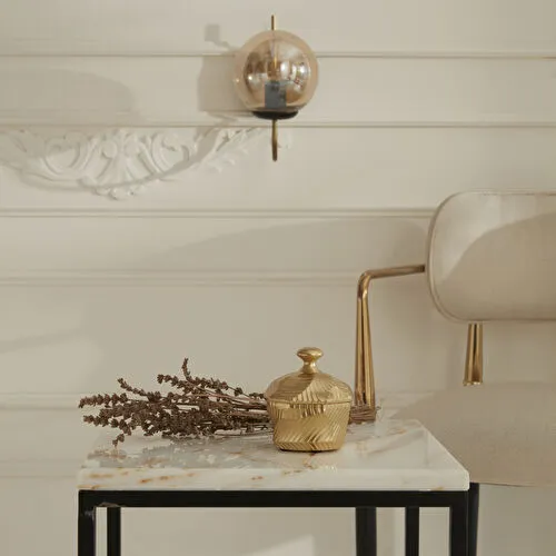 Karaca Home Lana Dekoratif Kutu Gold 8,8 x 8,5 x 9,5 cm Karaca Home Lana Dekoratif Kutu Gold 8,8 x 8,5 x 9,5 cm