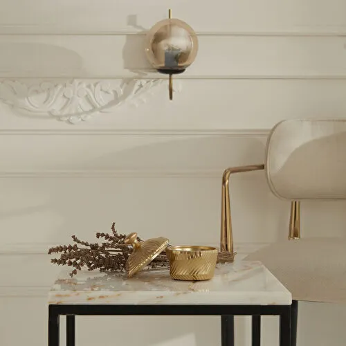 Karaca Home Lana Dekoratif Kutu Gold 8,8 x 8,5 x 9,5 cm Karaca Home Lana Dekoratif Kutu Gold 8,8 x 8,5 x 9,5 cm