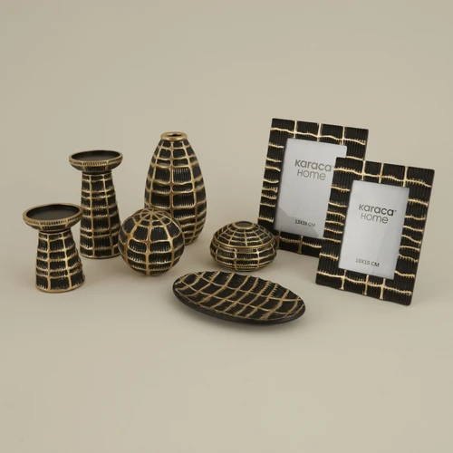 Karaca Home Felicie Mumluk 9X9X12 cm