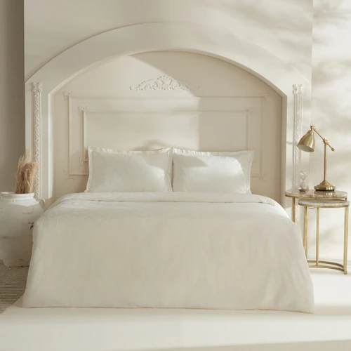 Karaca Home White Collection Viole Çift Kişilik Nevresim Takımı Beyaz