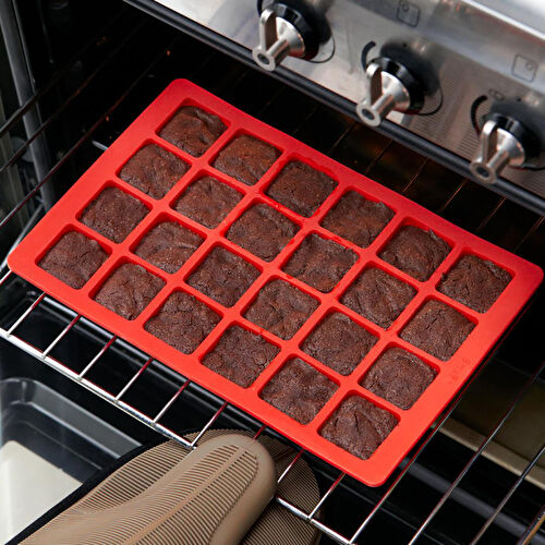 Lekue Silikon Mini Kek Kalıbı Kırmızı 