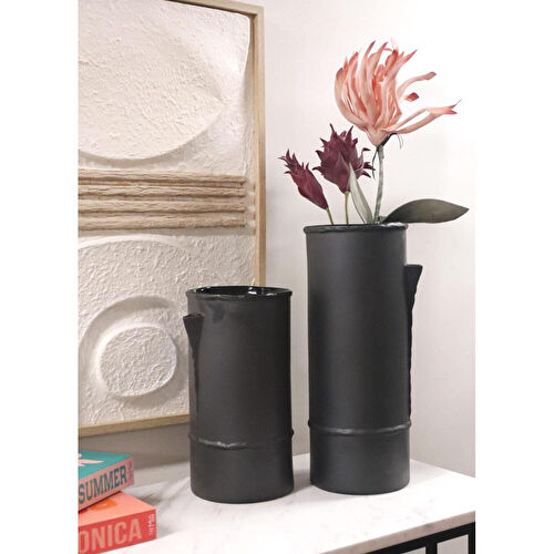 The Mia Licia Seramik Vazo Siyah 19x16x31 Cm