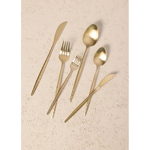 The Mia Shiny Çatal Kaşık Bıçak Takımı Mat Gold 24 Parça The Mia Shiny Çatal Kaşık Bıçak Takımı Mat Gold 24 Parça