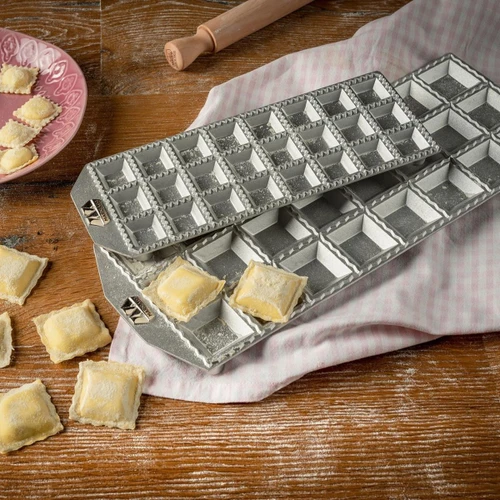 Marcato Ravioli Kalıbı 24 Hazneli 35x35mm