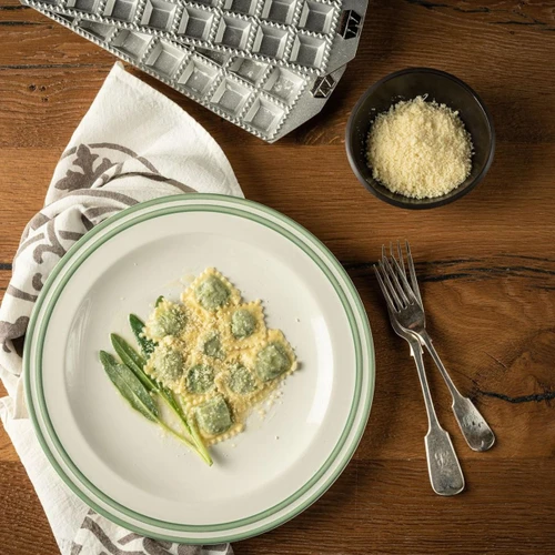 Marcato Ravioli Kalıbı 24 Hazneli 50x50mm