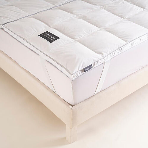 Penelope Tüy Geçirmez 2'ye Ayrılabilen %100 Kaz Tüyü Topper 160x200 Cm - Piume Classic Comfort