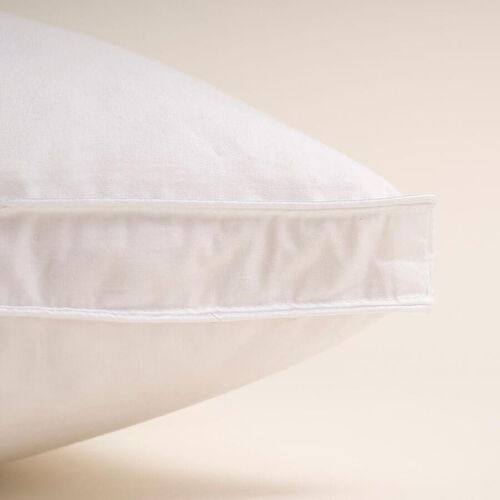 Penelope Gold Firm Kaz Tüyü Yastık 50x70+2,5