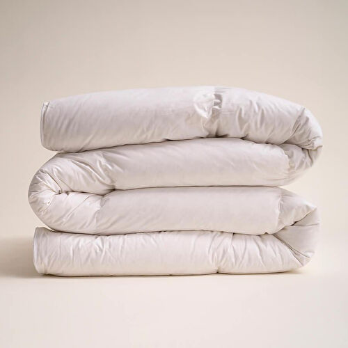 Penelope 13,5 Tog %100 Kaz Tüyü Çift Kişilik Yorgan 195x215 Cm - Gold Serisi