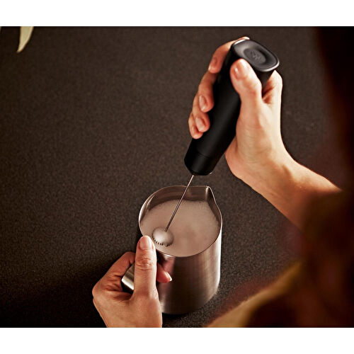 Tchibo Şarjlı Süt Köpürtücü, Siyah